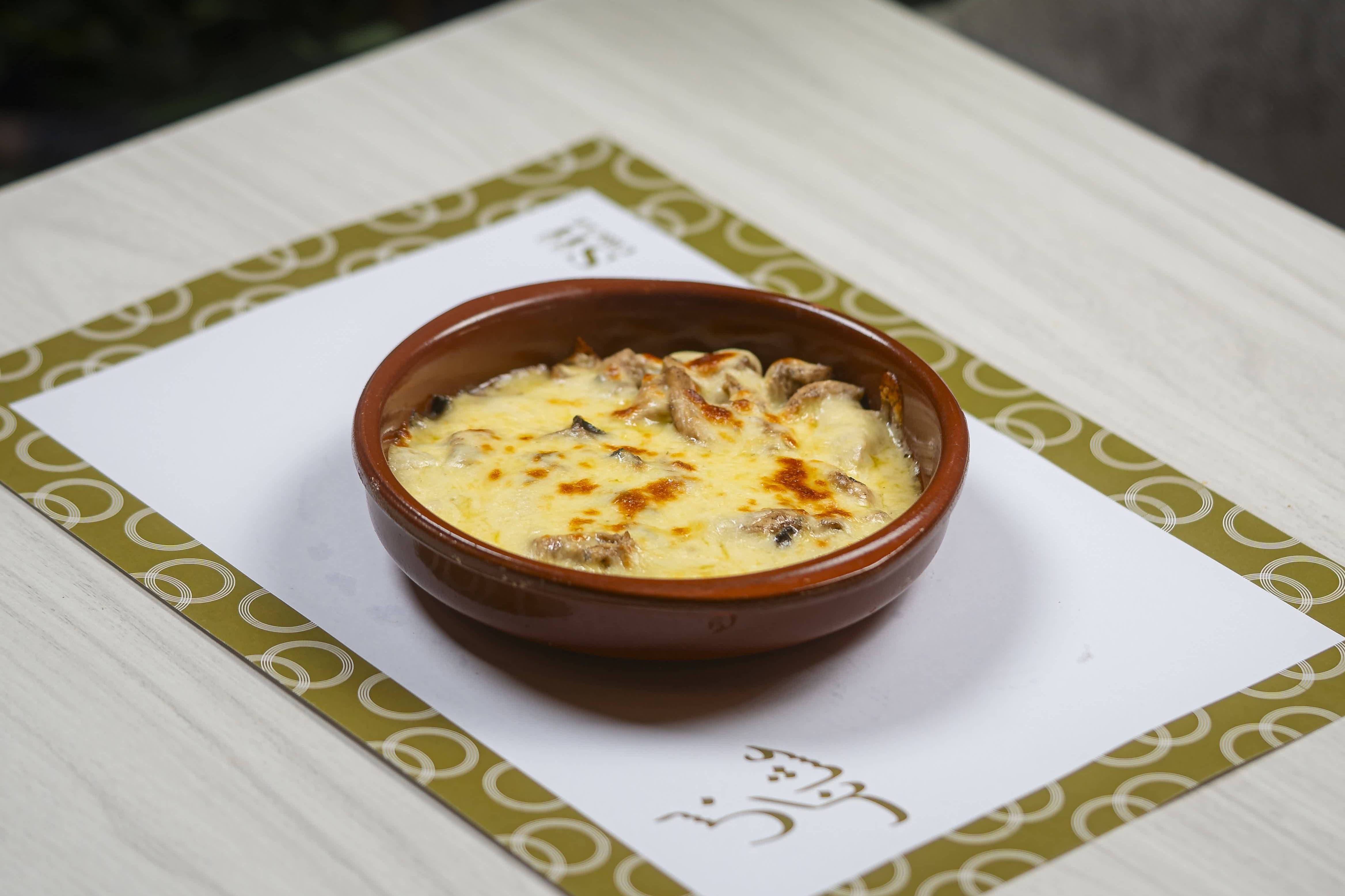 Chicken with cream